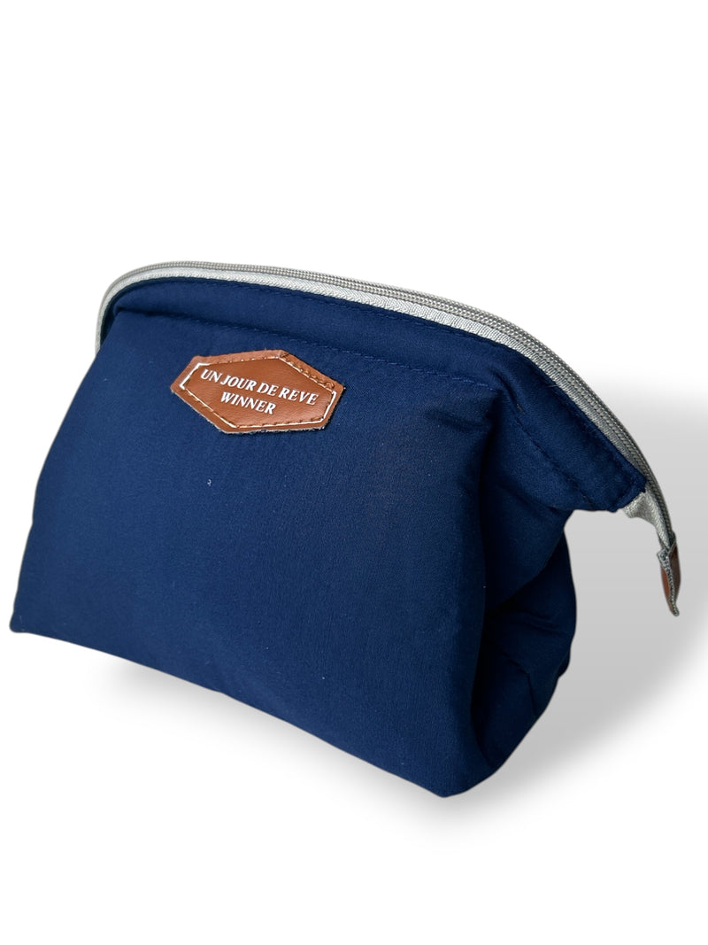 TROUSSE DE MAQUILLAGE "UN JOUR DE RÊVE" BLEU MARIN - WINNER -  idc institute en gros
